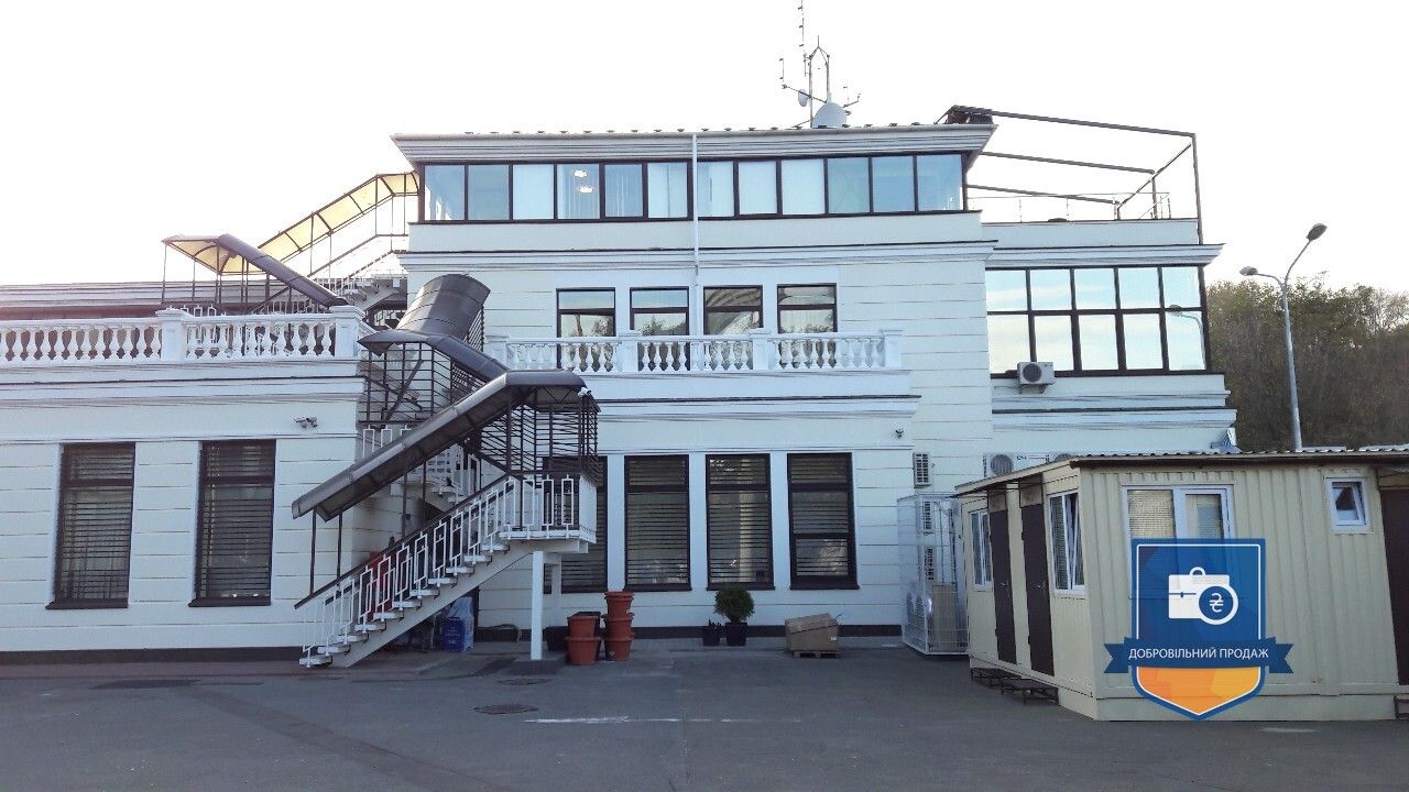 Ощадбанк продає ділянки в елітному Козині та ТРЦ з готелем у столиці: скільки це коштує 2