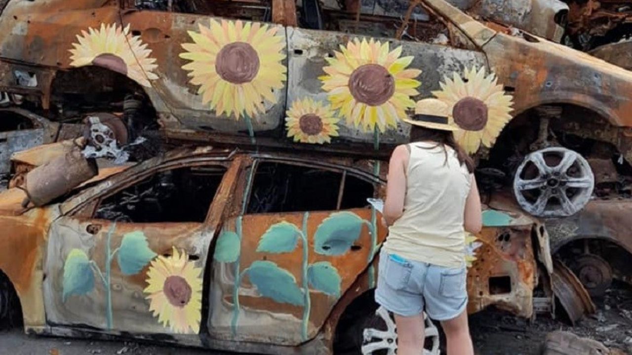 "Квіти надії" від Олени Янко у Ірпені "Квіти надії" від Олени Янко у Ірпені