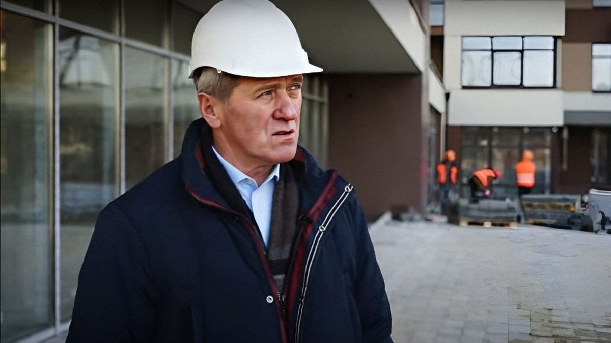 Президент "Київміськбуду" Василь Олійник розраховує, що з отриманням фінансування роботи на об'єктах швидко розпочнуться.