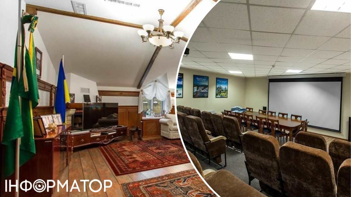 Внутри главного здания - большой конференц-зал, а в одном из кабинетов, вероятно, иностранного дипломата, стоят флаги Украины и Бразилии