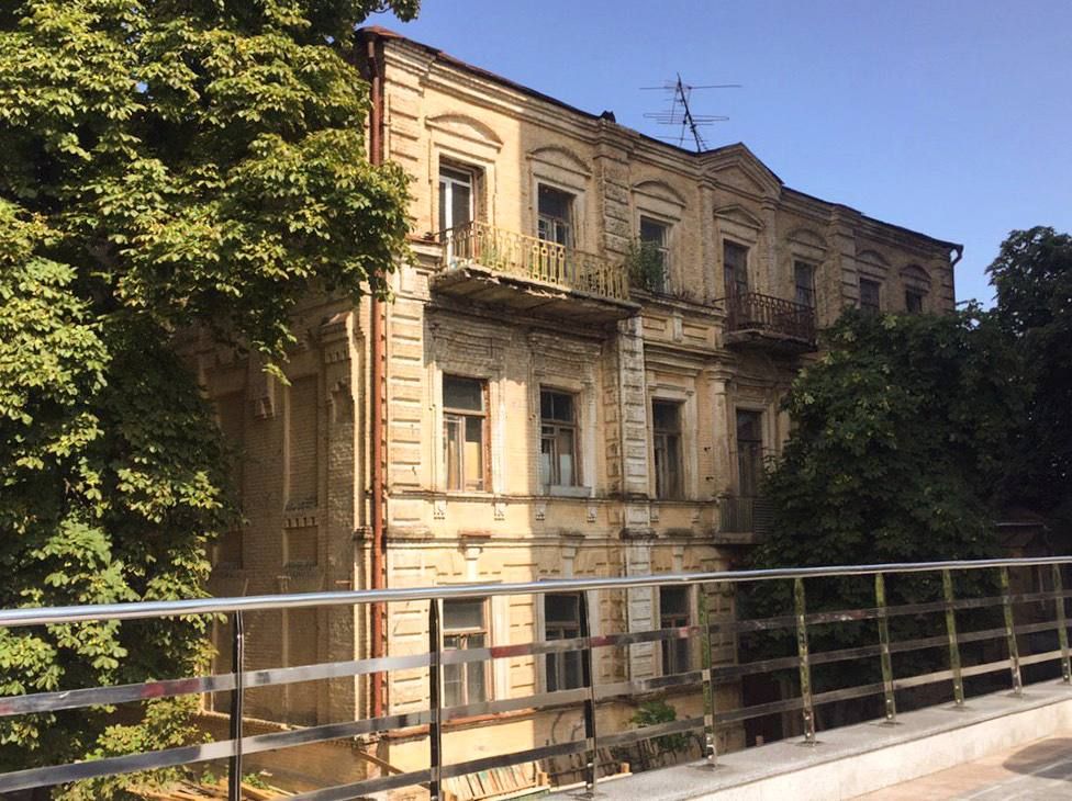 На місці садиби може з'явитися черговий ЖК. Фото - "Мапа Реновації"