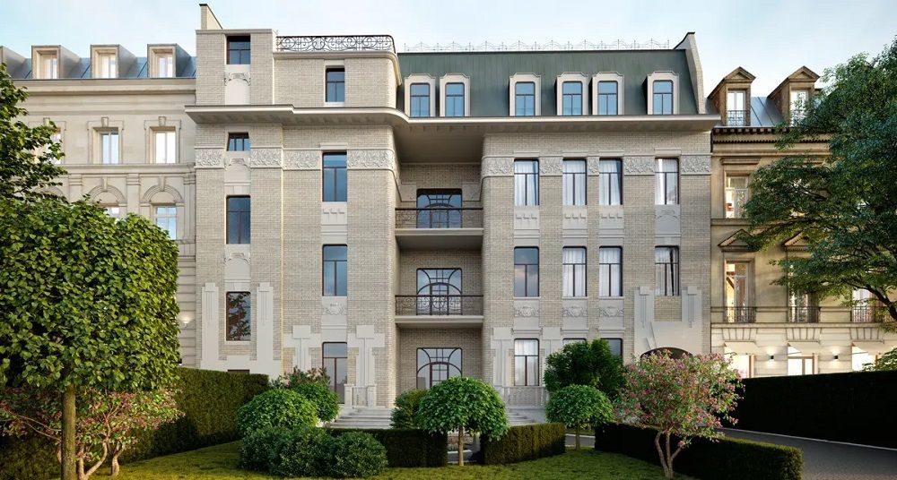 Вигляд відреставрованої будівлі з внутрішнього двору. Фото - сайт "Хмарочос"