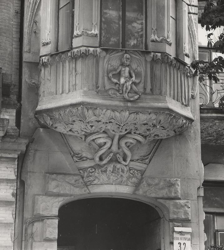 Коли закінчиться реставрація Будинку зі зміями на вулиці Великій Житомирській у Києві 4