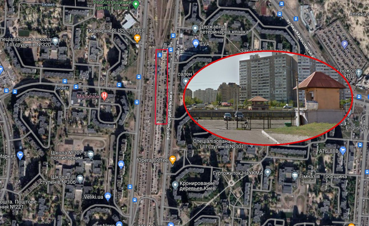 Прокуратура вернула землю под парковкой. Фото - прокуратура Киева Прокуратура вернула землю под парковкой. Фото - прокуратура Киева