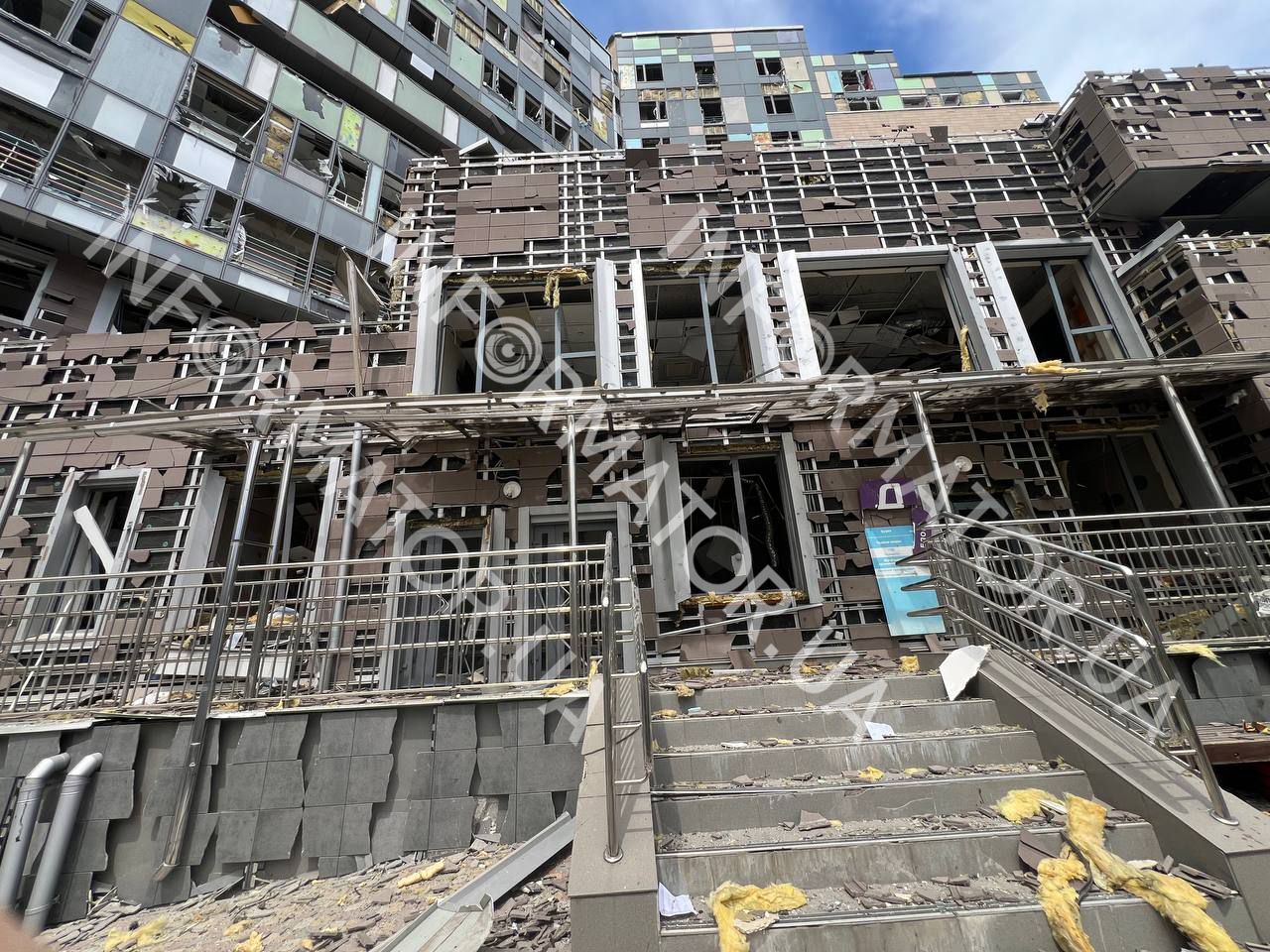 Знищена лікарня Охматдит після обстрілу РФ у Києві 7 липня. Фото - Інформатор