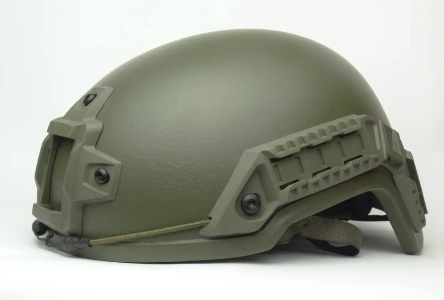 Влияние веса и дизайна шлемов на комфорт и эффективность бойцов ВСУ 1