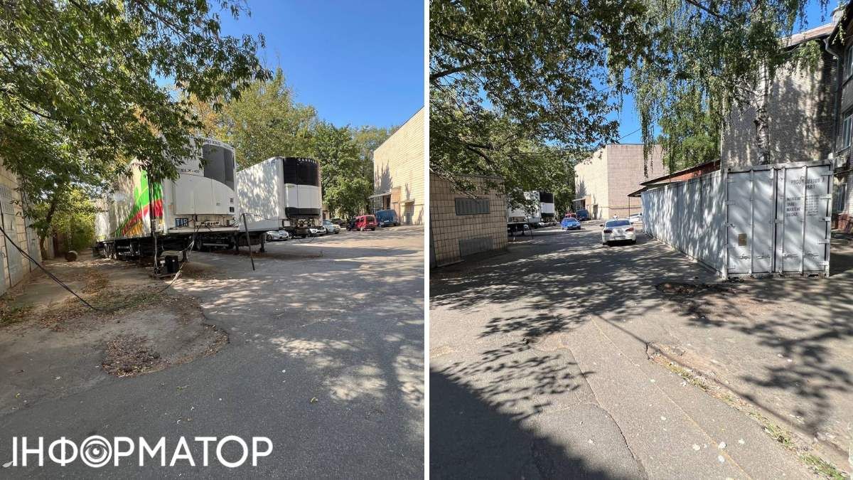 У дворі моргу стоять два причепи-рефрижератори, а вздовж проїзду встановлений ще стаціонарний контейнер з аналогічною функцією