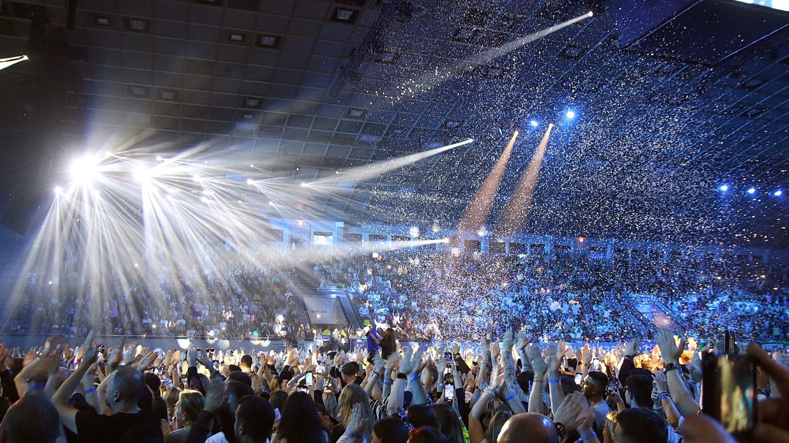 Що Інформатор побачив на ювілейному концерті Океану Ельзи – великий фоторепортаж 29