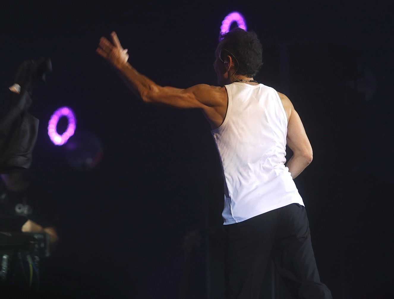 Що Інформатор побачив на ювілейному концерті Океану Ельзи – великий фоторепортаж 50