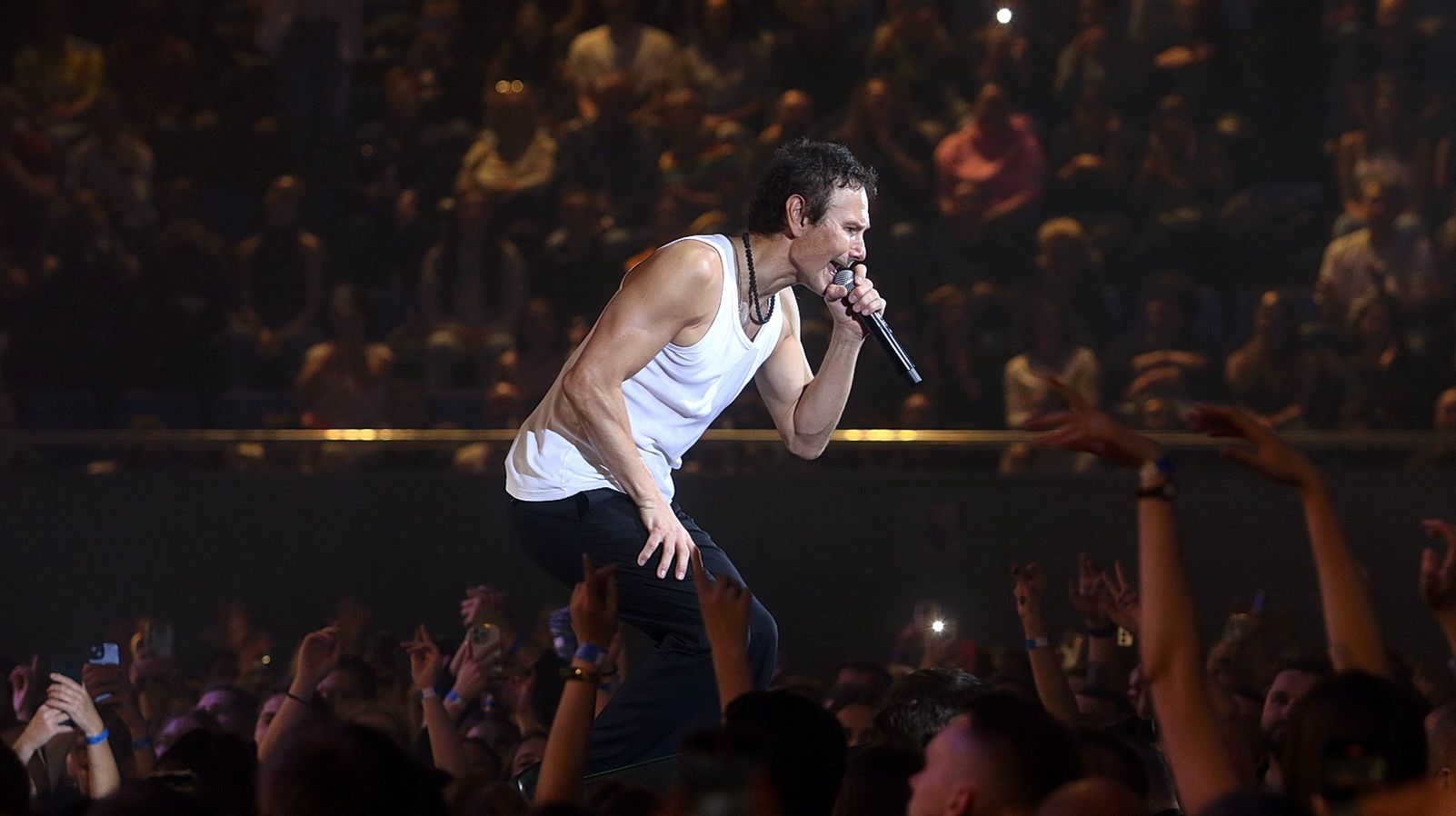 Що Інформатор побачив на ювілейному концерті Океану Ельзи – великий фоторепортаж 52