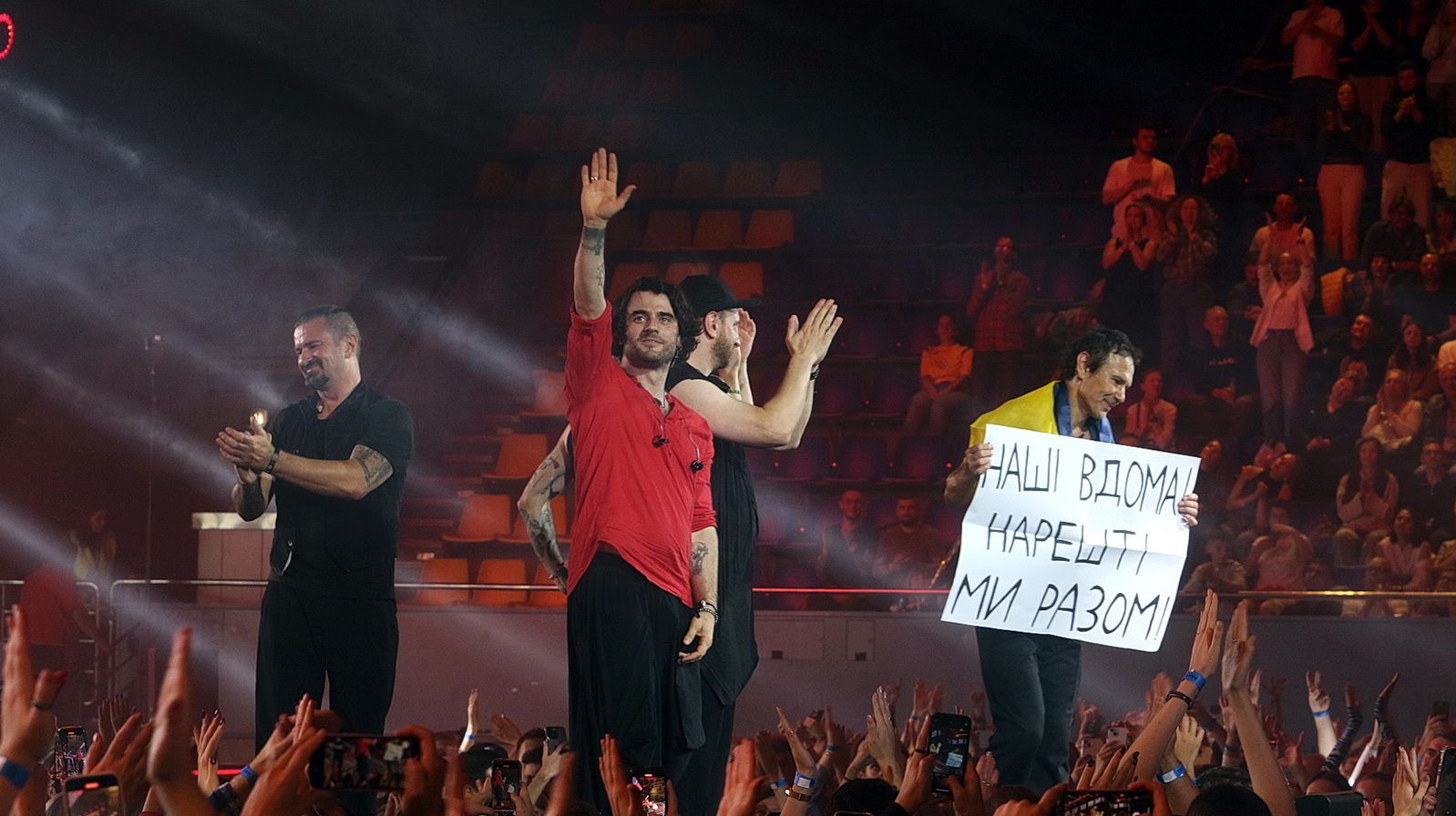 Що Інформатор побачив на ювілейному концерті Океану Ельзи – великий фоторепортаж 10