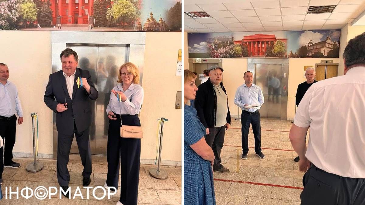 На світлинах видно, що поряд розташовані ще два підйомники: один пройшов реновацію вже давно, інший - ще у радянському "форм-факторі" На світлинах видно, що поряд розташовані ще два підйомники: один пройшов реновацію вже давно, інший - ще у радянському "форм-факторі"