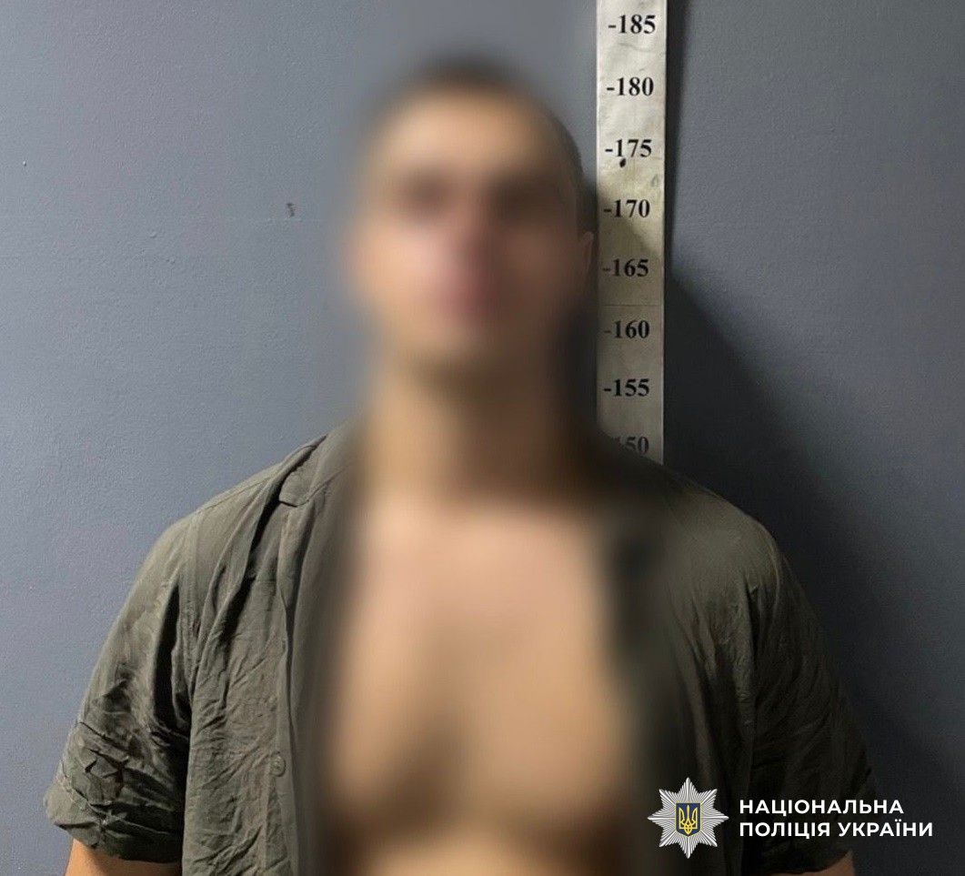 Атлетический пьяница терроризировал водителя с пассажирами и испугал Киевпасстранс 1