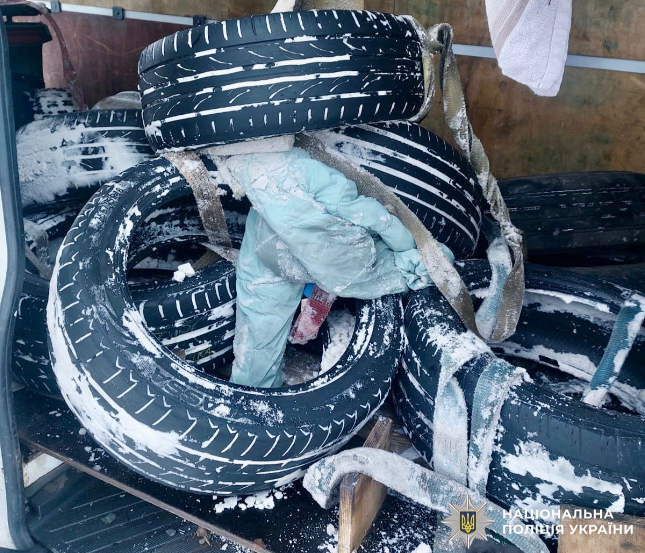 Катался на шине, привязанной к авто: в Киевской области произошло смертельное ДТП 2