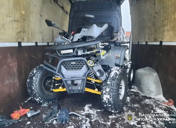 Катался на шине, привязанной к авто: в Киевской области произошло смертельное ДТП 1