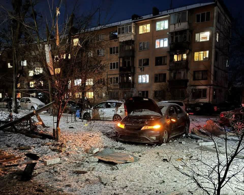 Наша пісня гарна, нова: у Києві 1170 будинків залишились без тепла, коли відновлять опалення 6