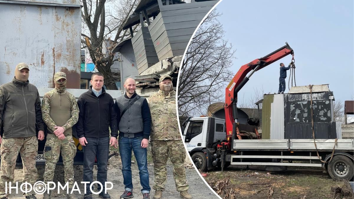 МАФи з Києва "служать", напевно, вже в усіх військових частинах країни, каже очільник Дептерконтролю Михайло Буділов (третій зліва), передаючи військовим чергові кіоски