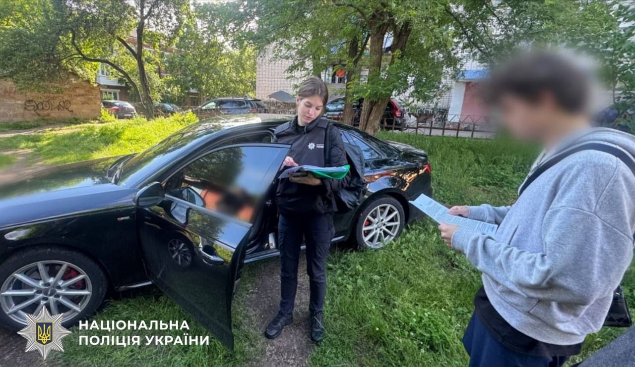 Обманули пострадавших более миллиона гривен под видом помощи от благотворительных фондов: полиция Киевщины разоблачила группу мошенников Обманули пострадавших более миллиона гривен под видом помощи от благотворительных фондов: полиция Киевщины разоблачила группу мошенников