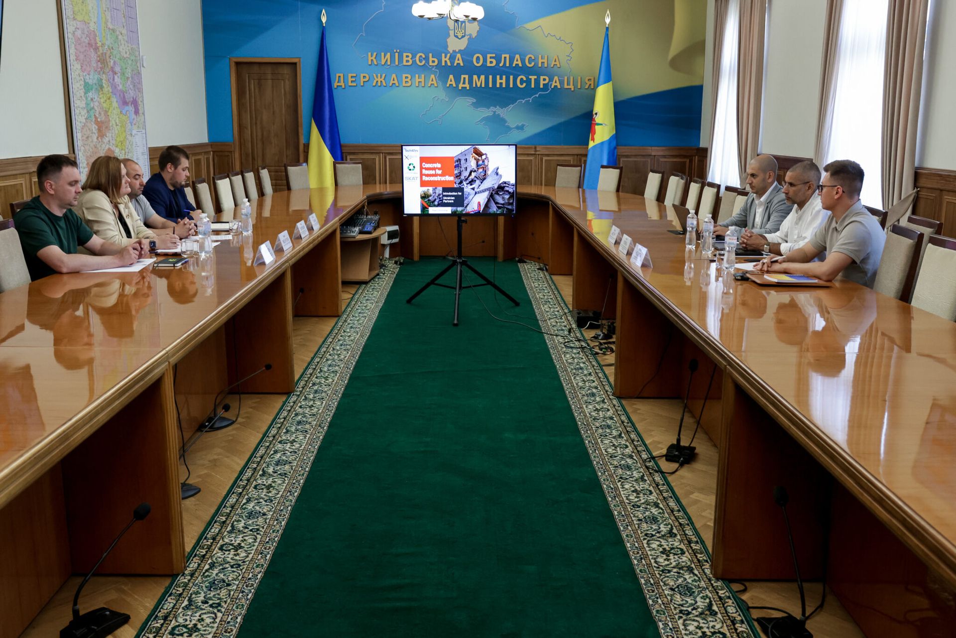 В КОДА обсудили повторное использование железобетонных конструкций из зданий, поврежденных или разрушенных в результате российской агрессии, для будущих проектов восстановления