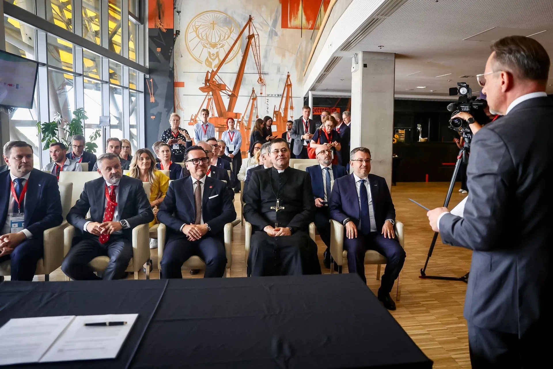 Конференция по восстановлению Украины в Гданьске, фото: