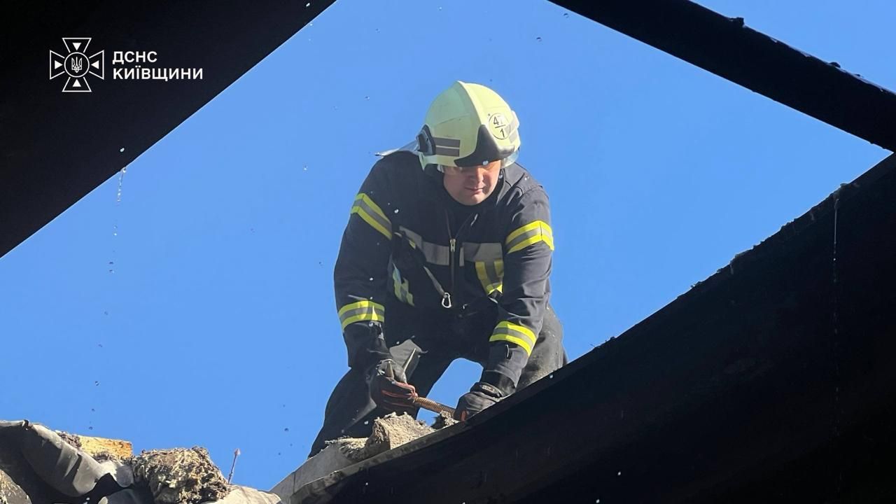 Под обстрел россиян попали спасатели Спасатели