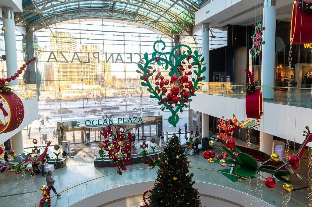 ТРЦ Ocean Plaza новогодний декор ТРЦ