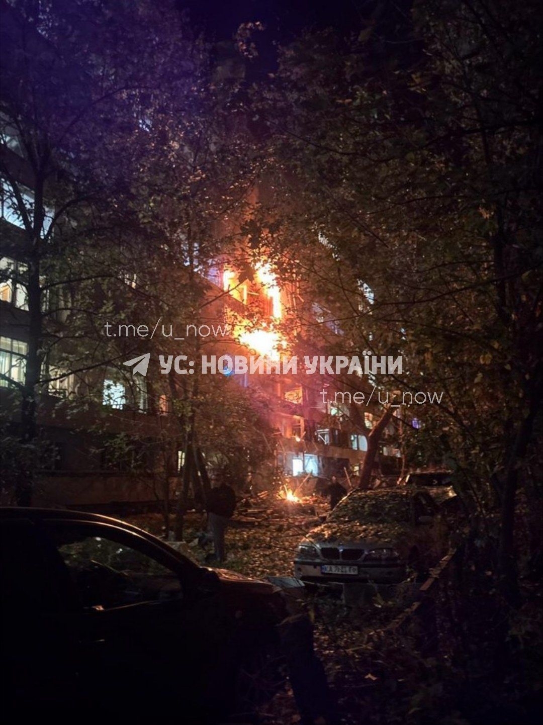 Війська РФ вдарили по Києву - влучання в 9-поверховий будинок у Деснянському районі 1