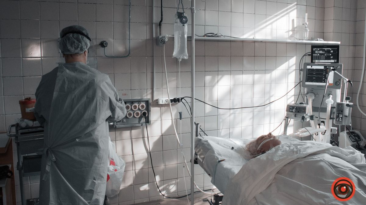 Антирекорд: в Івано-Франківській області за добу підтвердили більше 1 500 випадків захворювання на COVID-19