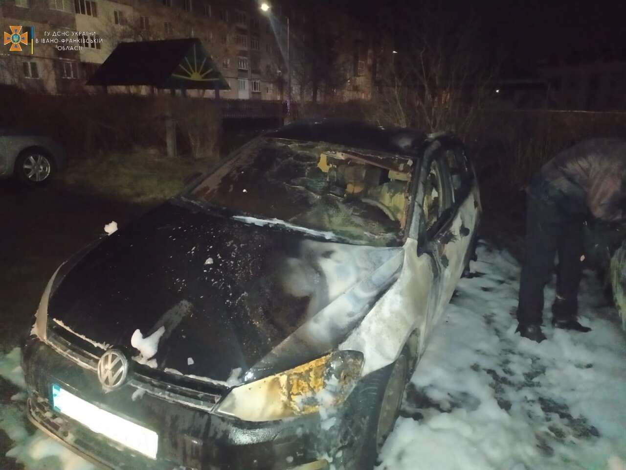 В місті Долина горіли Renault Logan, Peugeot Expert, Volkswagen Golf 7