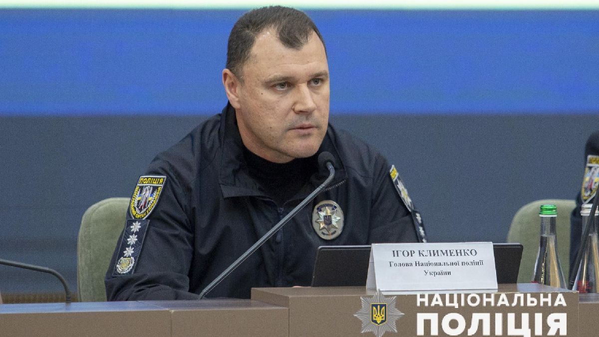 В Україні продовжили спецрежим поліції