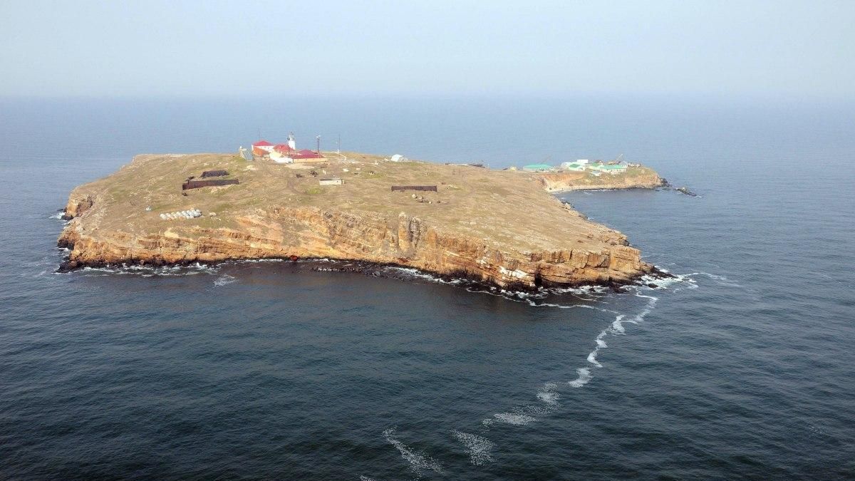 Острів Зміїний – під контролем України