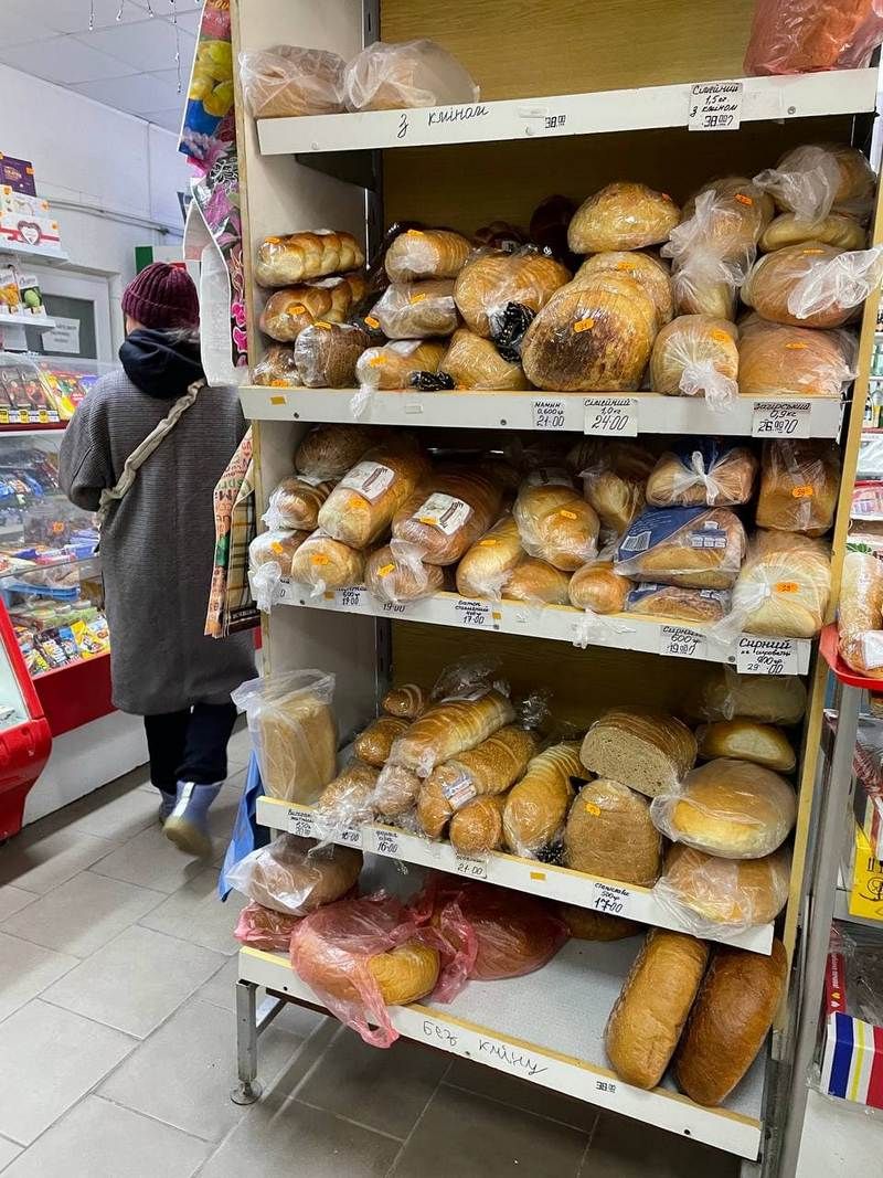 Чи вистачає продуктів у магазинах та на ринку Коломиї 2