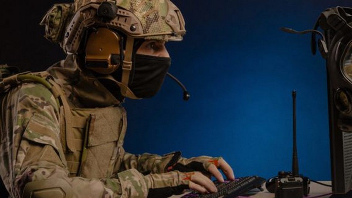 Чи варто квапитись ІТ-спеціалістам у військкомат? | Пояснення адвоката