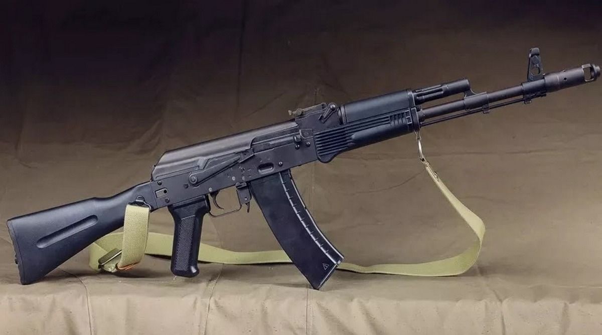 Актуальне відео: майстер-клас по розбиранню AK-74