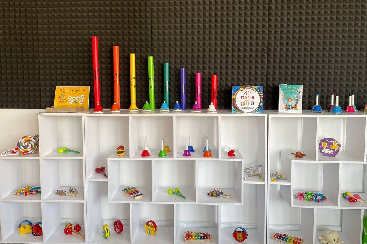 Музична школа "Креатив" пропонує безкоштовне навчання для діток-переселенців 1