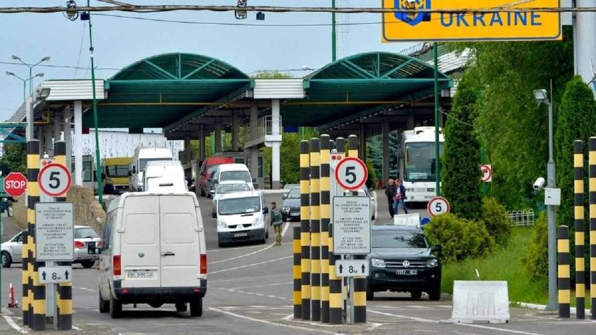 Чи є черги на західному кордоні України