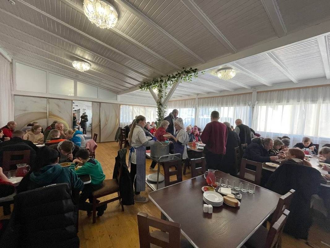 У Коломиї готують безкоштовні обіди для переселенців 2