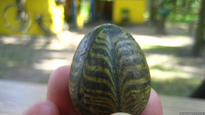 В топ-4 найдавніших знахідок входить писанка, яка зберігається в Коломиї 2