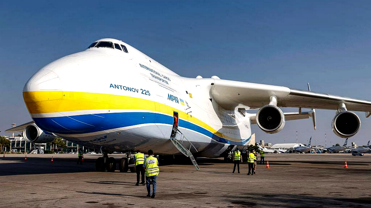 Відновити "Мрію": як відбудовуватимуть найбільший у світі транспортний літак