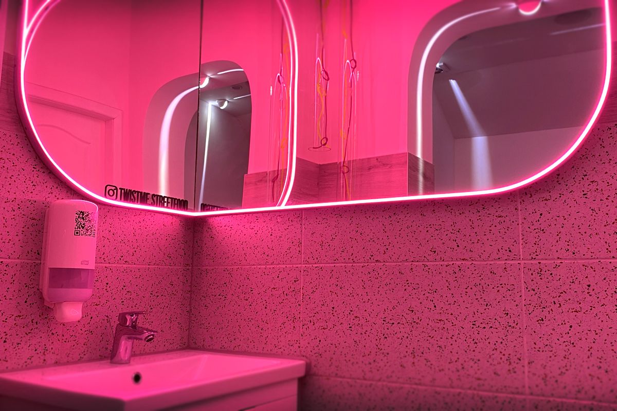 Twist me - cмачне місце для селфі 1