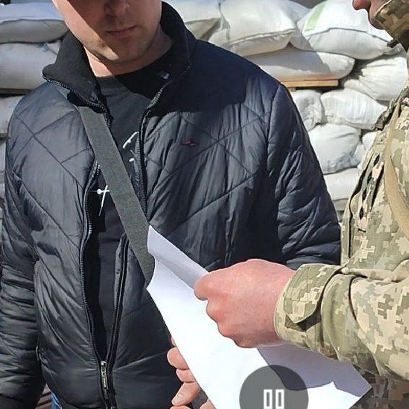 Хамив військовим і хотів розваг - відправили у військкомат 3