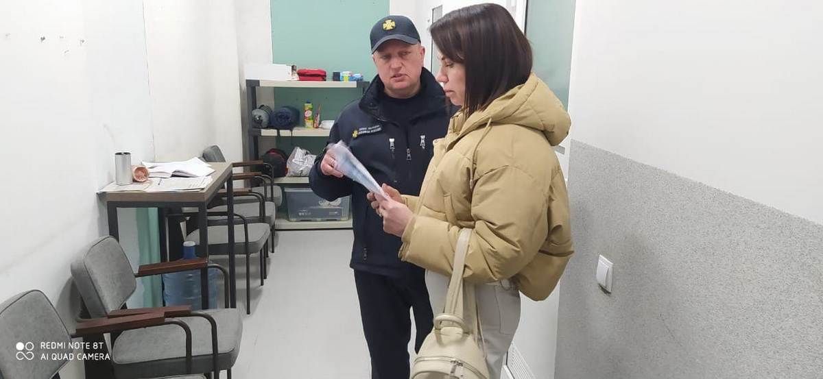 Коломийські ДСНСники перевірили дії працівників торгового центру за сигналом "Повітряна тривога" 3