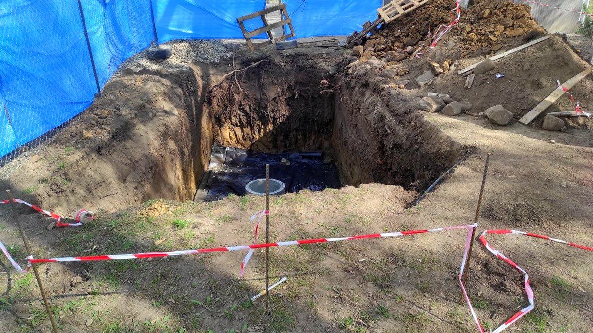 Що то буде? У скверику середмістя Коломиї вирили котлован 1