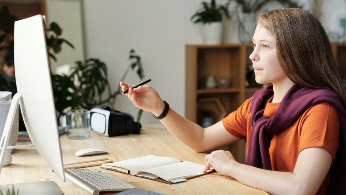 Коломийські рятувальники провели онлайн-урок безпеки для школярів