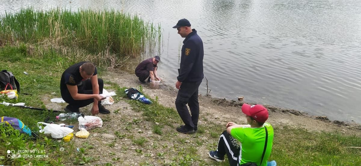 Рятувальники повчали коломиян безпеки на воді 1