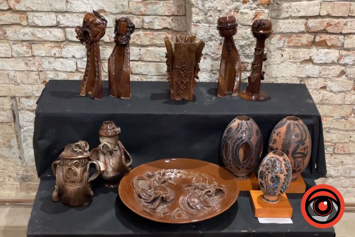 Традиції з любов'ю: відома майстриня з Коломиї присвятила виставку своєму чоловіку 6