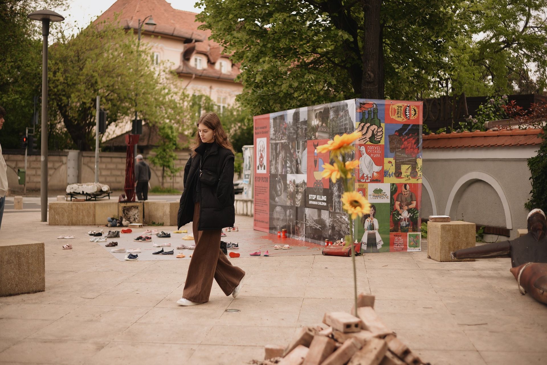 Бухарест з Україною: мистецький протест просто неба 4