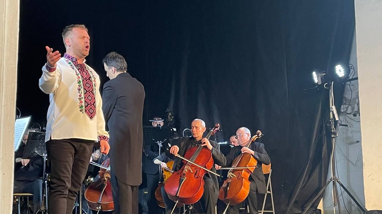 Мовчанням та музикою: у Коломиї вшанували пам'ять загиблих у ІІ Світовій та російсько-українській війні 5