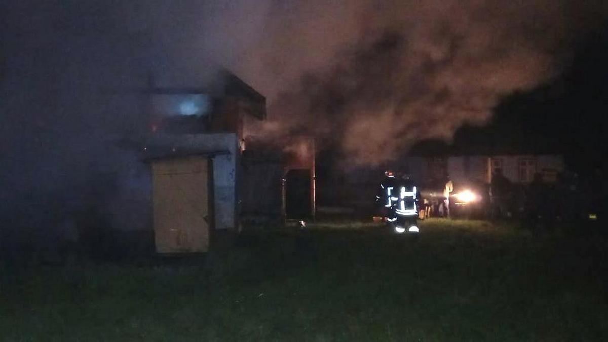 Вдосвіта в Коломиї горіла будівля 1