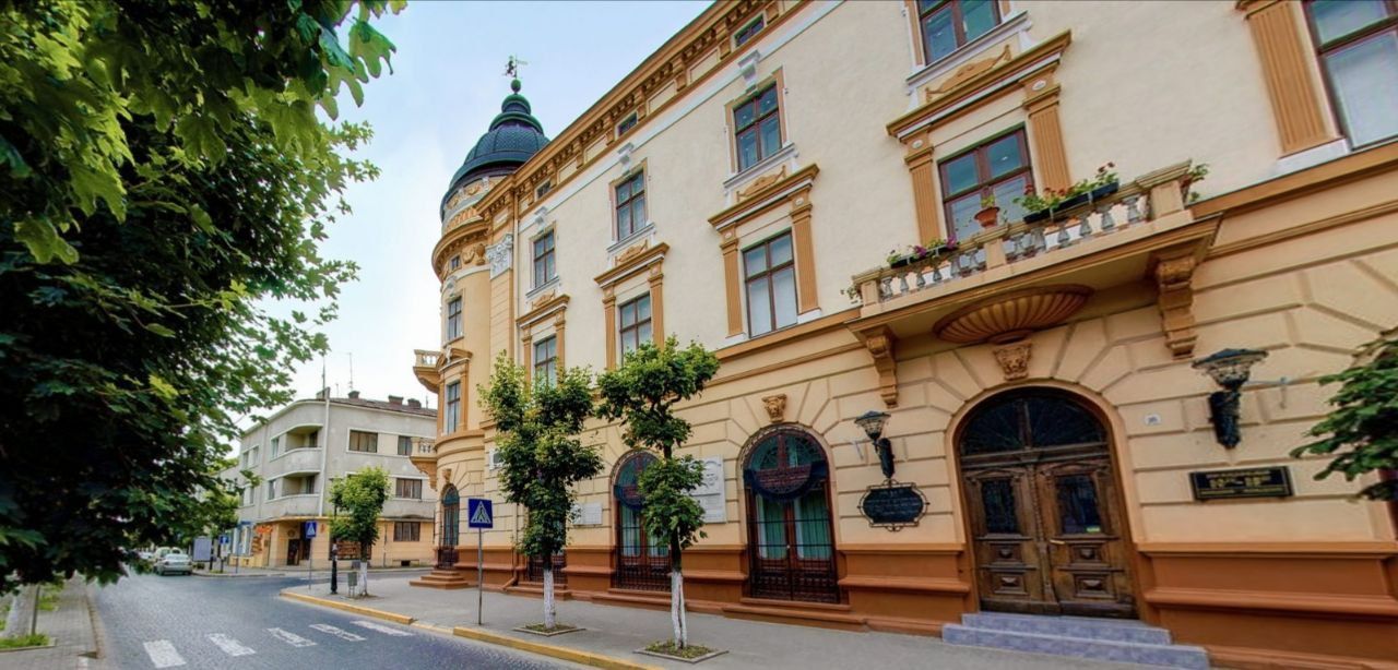 Святкова добірка музеїв Коломиї 1